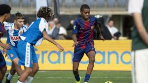 3-1: Un Barça excelso pasa por encima del Espanyol en el miniderbi