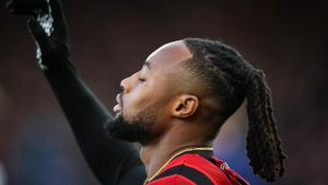 Antoine Semenyo, un delantero de explosión retardada