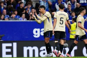 Araujo vuela en el Tartiere y se acuerda de Gavi