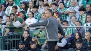 Betis-Barça, la primera expulsión de Flick en su carrera