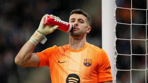 Cañizares, sobre el debate de la portería de la Selección: ”El que no va es el mejor y el titular es el que más dudas genera”