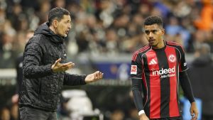 ”Crisis”, ”desastre”, ”sin crédito”: la prensa alemana se ceba con el Eintracht, rival del Barça