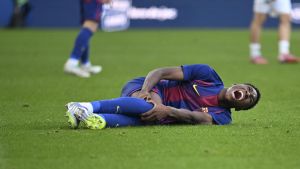 Duro golpe en el Johan Cruyff: Sama Nomoko, lesionado y sustituido entre lágrimas