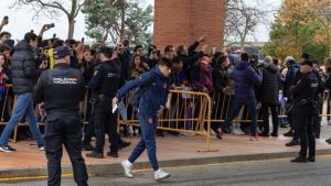 El Barça llega a Guadalajara entre frío y lluvia