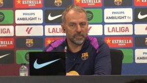 Hansi Flick pide actitud y confirma dudas con Koundé antes de visitar Balaídos