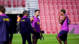 Flick medita varios cambios en el once del Barça