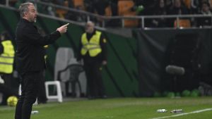 Flick se enteró de la derrota del Madrid en la cama: ”No miramos al rival”