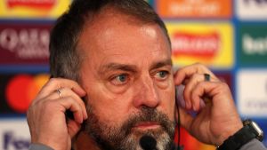 Flick, sobre la gestión de algunos lesionados: ”Todos cometemos errores, yo también”