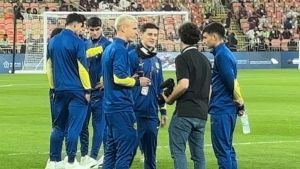 Gavi, listo para apoyar al equipo desde la grada