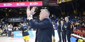 Jasikevicius también celebró la Supercopa del Barça: ”Fácil”