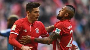 La reacción viral de Arturo Vidal al gol de Lewandowski