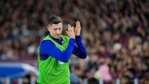 La vía económica que se le abre al Barça para renovar una temporada a Lewandowski