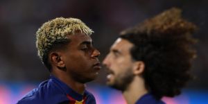 Lamine se presenta ante Cucurella con 2 pases de gol y 8 regates frente al Athletic