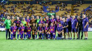 Las leyendas de Barça y Madrid jugarán en Los Ángeles
