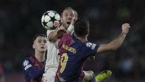 Lewandowski ”rejuvenece” a Kane a ojos del barcelonismo