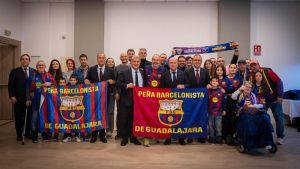 Pasión culé en un día especial en la Peña Barcelonista de Guadalajara
