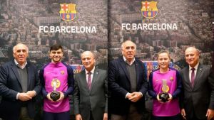 Pina y Pedri ganan el Premi Barça Jugadors