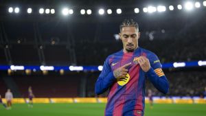 Raphinha sale al paso para desmentir su futuro en Arabia