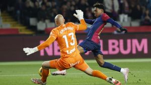 Reencuentro del Barça ante Dmitrovic, el último que le dejó a cero en Liga