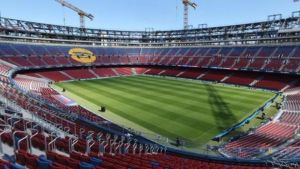Trabajo multa a una empresa de la obras del Camp Nou y el Barça lo investiga